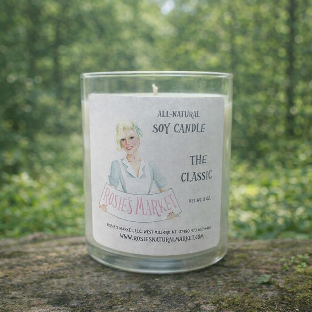 The classic candle made with soy wax and pure essential oils, all natural, no synthetic dye or fragrance 8oz hand poured , mixes all our scents together
