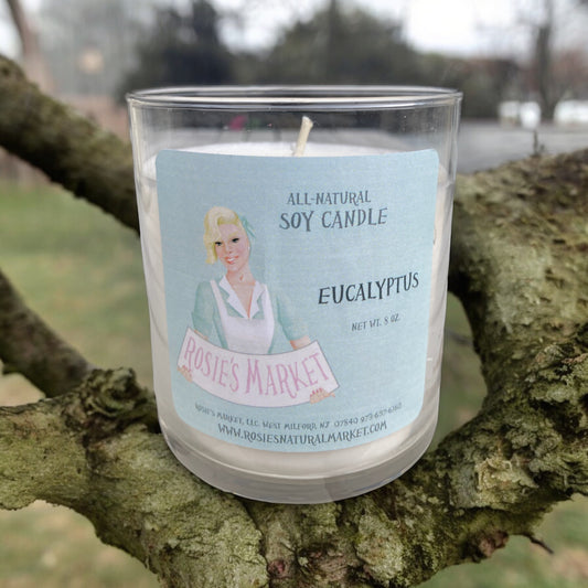 Eucalyptus candle made with soy wax and pure essential oils, all natural, no synthetic dye or fragrance 8oz hand poured by Rosie's Market 