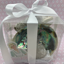 Load image into Gallery viewer, Housewarming Gift Set with Abalone Shell